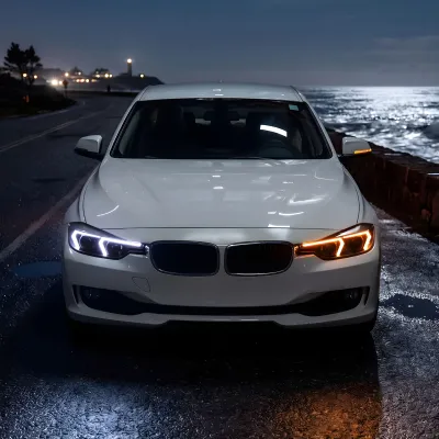 BMW 3 Series - 2012 to 2015 - 4 Door Sedan [328i 2.0L Turbo, 328i xDrive 2.0L Turbo] (Projector, LED Accent Lights) (Sequential LED Turn Signal) (Not Compatible With OEM HID Lights) (Gloss Black)