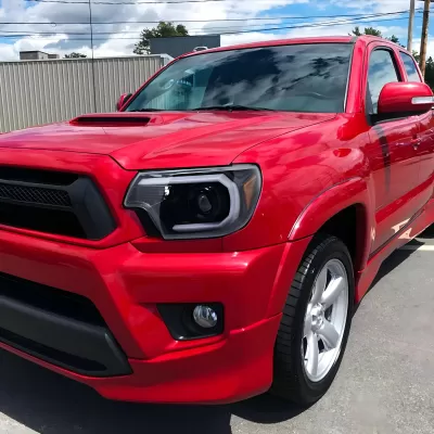 Toyota Tacoma - 2012 to 2015 - All [All] (Projector, LED C-Bar Accent Lights) (Jet Black)