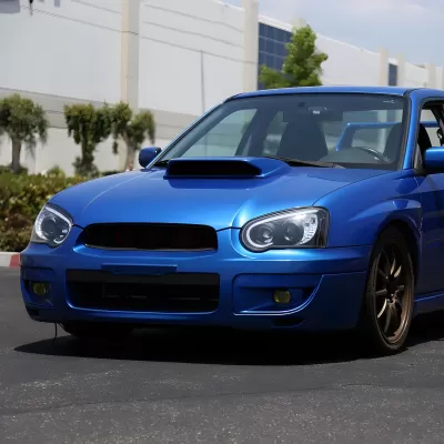 Subaru WRX STI - 2004 to 2005 - Sedan [All] (Projector, LED Accent Lights) (Matte Black) (Not Compatible With OEM HID Lights)