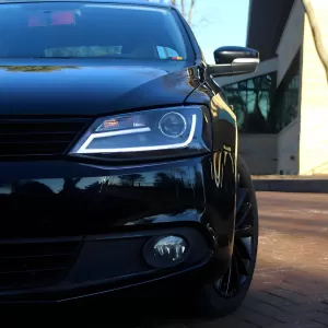 2015 Volkswagen Jetta PRO Design Black Headlights