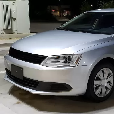 Volkswagen Jetta - 2011 to 2018 - Sedan [All] (Projector, LED Accent Lights) (Not Compatible With OEM HID Lights)