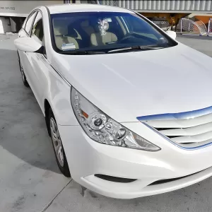 Hyundai Sonata - 2011 to 2014 - Sedan [All] (Projector, SMD LED Lights) (Not Compatible With OEM HID Lights)