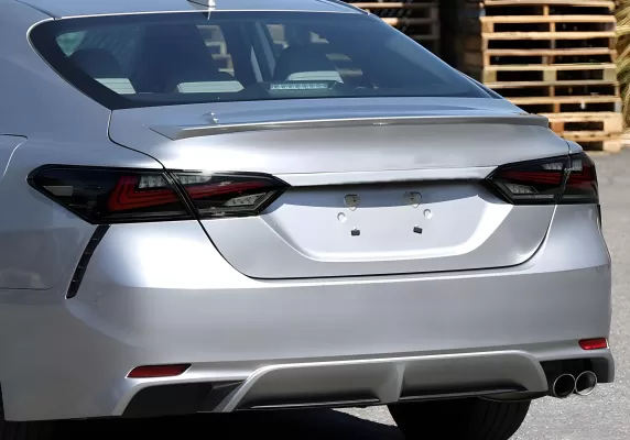 Toyota Camry - 2018 to 2022 - Sedan [All] (Gloss Black) (Smoked Lens) (Sequential LED Lights)