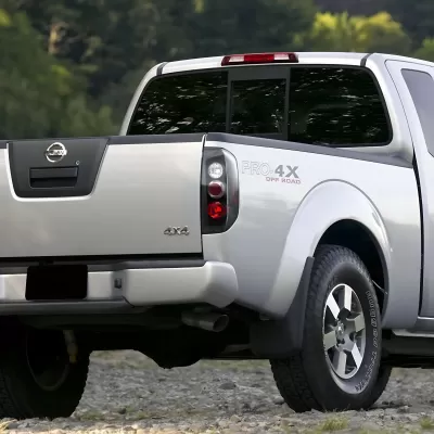 Nissan Frontier - 2005 to 2014 - All [All] (Matte Black) (Clear Lens)