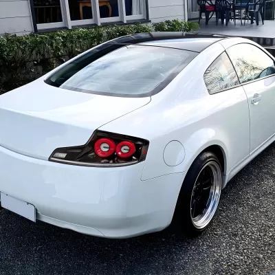 Infiniti G35 - 2003 to 2007 - 2 Door Coupe [All] (Gloss Black) (Red LED Tube) (Sequential LED Lights)
