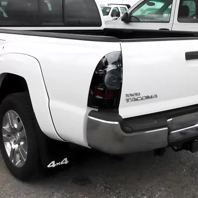 Toyota Tacoma - 2005 to 2015 - All [All] (Smoked Lens)