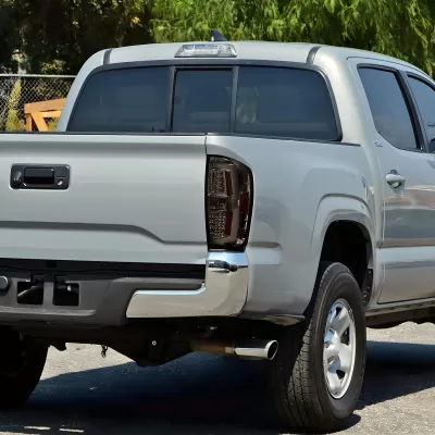 Toyota Tacoma - 2016 to 2023 - All [All] (Smoked Lens)