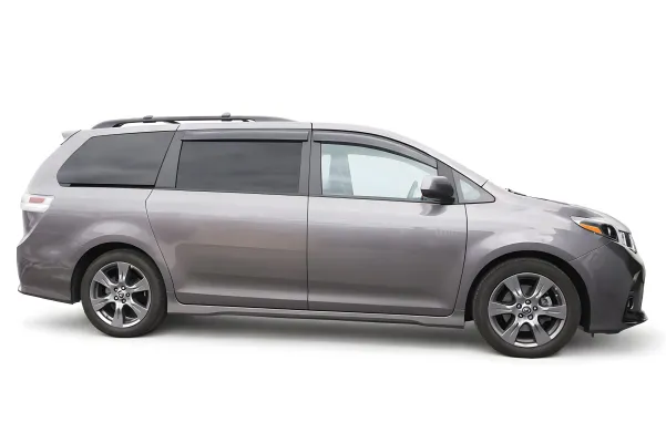 Toyota Sienna - 2011 to 2020 - Minivan [All] (Version 3) (4 Piece Set) (With Clips)