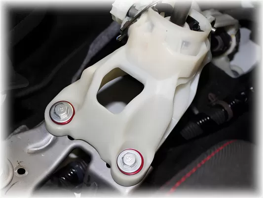 Honda Civic - 2012 to 2015 - All [All] (Version 2) : Showing 2 rear-most bushing locations.