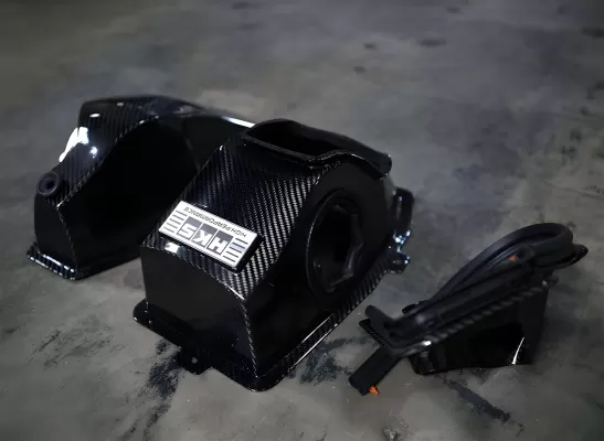 Honda Civic - 2017 to 2021 - 4 Door Hatchback [FK8 Type R, FK8 Type R Limited] (With Dry Carbon Fiber Air Box and Intake Pipe)