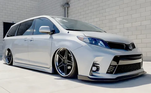 2019 Toyota Sienna PRO Design CK Style Front Lip
