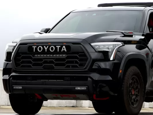 Toyota Sequoia - 2023 to 2025 - SUV [All] (Black) (Amber Sequential Turn Signal, and White DRL) (For Factory Reflector Headlights)